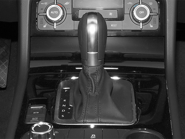 2014 Volkswagen Touareg 3.6L Sport