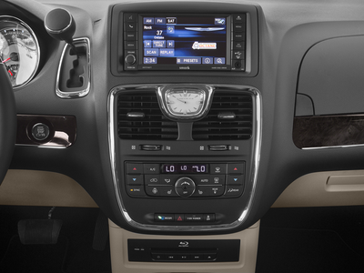 2016 Chrysler Town & Country Limited