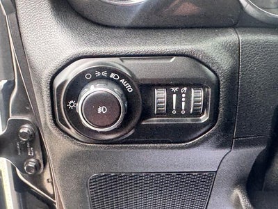 2021 Jeep Wrangler Unlimited Sahara Altitude 4x4