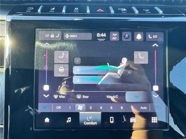 2023 Jeep Grand Cherokee Laredo 4x4