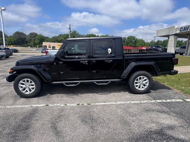 2023 Jeep Gladiator Sport S 4x4 Crew Cab 5 ft. box