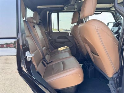 2022 Jeep Gladiator Overland 4x4 Crew Cab 5 ft. box