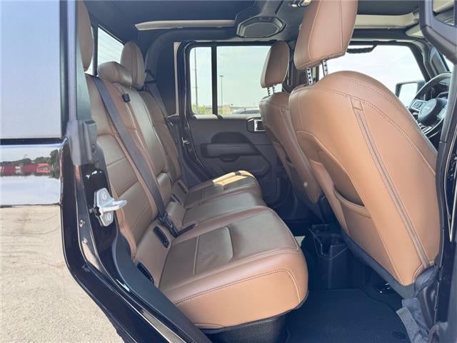 2022 Jeep Gladiator Overland 4x4 Crew Cab 5 ft. box