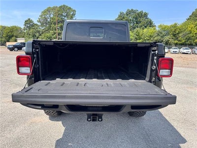 2022 Jeep Gladiator Overland 4x4 Crew Cab 5 ft. box