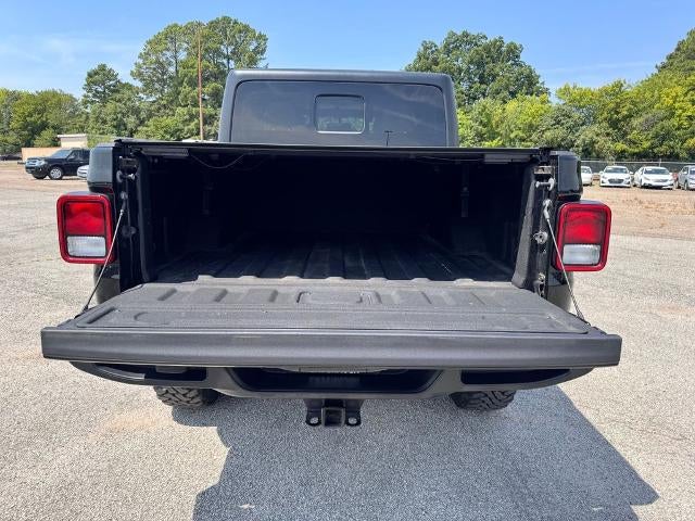 2022 Jeep Gladiator Overland 4x4 Crew Cab 5 ft. box