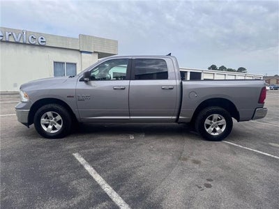 2019 RAM 1500 Classic SLT 4x4 Crew Cab 5.6 ft. box 140 in. WB