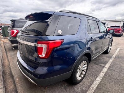 2017 Ford Explorer XLT Front-wheel Drive