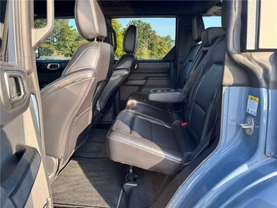 2025 Ford Bronco Outer Banks 4x4