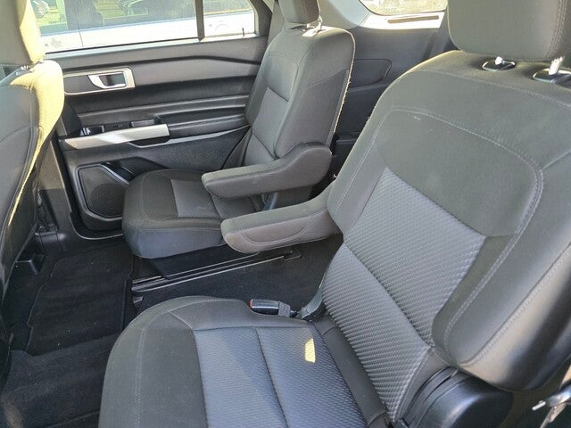 2024 Ford Explorer XLT 4x2