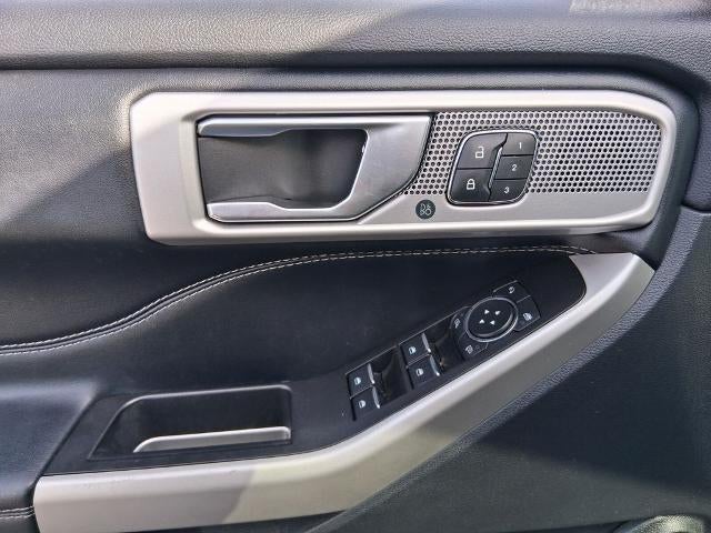 2022 Ford Explorer Limited 4x2