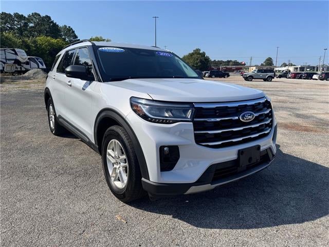 2025 Ford Explorer Active 4x2