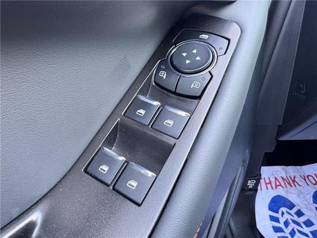 2025 Ford Explorer Active 4x2