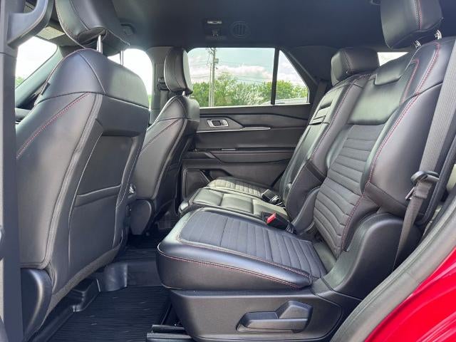 2025 Ford Explorer ST-Line 4x2
