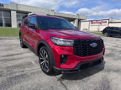 2025 Ford Explorer ST-Line 4x2