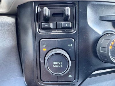 2025 Ford F-450 XLT 4x4 SD Crew Cab 8 ft. box 176 in. WB DRW