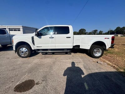 2025 Ford F-450 XLT 4x4 SD Crew Cab 8 ft. box 176 in. WB DRW