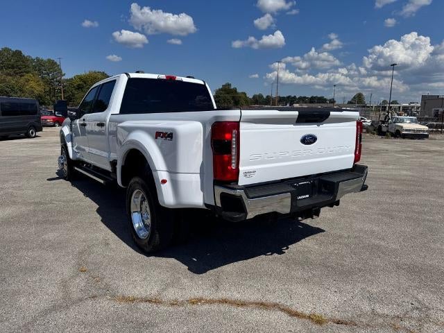 2025 Ford F-450 XLT 4x4 SD Crew Cab 8 ft. box 176 in. WB DRW
