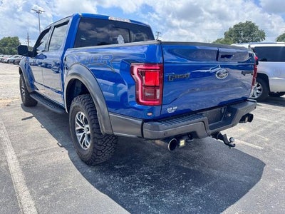 2017 Ford F-150 Raptor 4x4 SuperCrew Cab Styleside 5.5 ft. box 145 in. WB