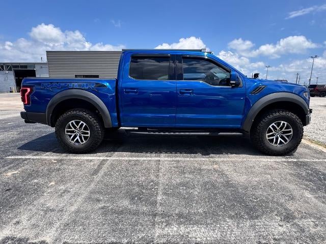2017 Ford F-150 Raptor 4x4 SuperCrew Cab Styleside 5.5 ft. box 145 in. WB