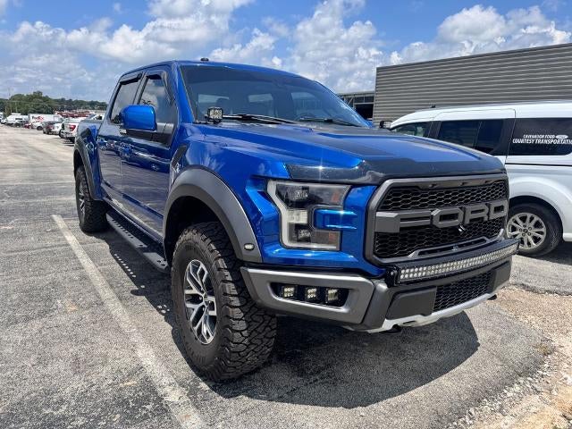 2017 Ford F-150 Raptor 4x4 SuperCrew Cab Styleside 5.5 ft. box 145 in. WB