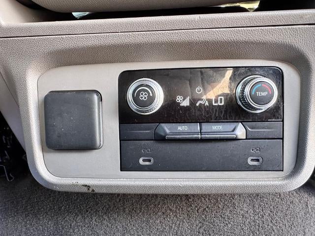 2022 GMC Yukon SLE 4x4