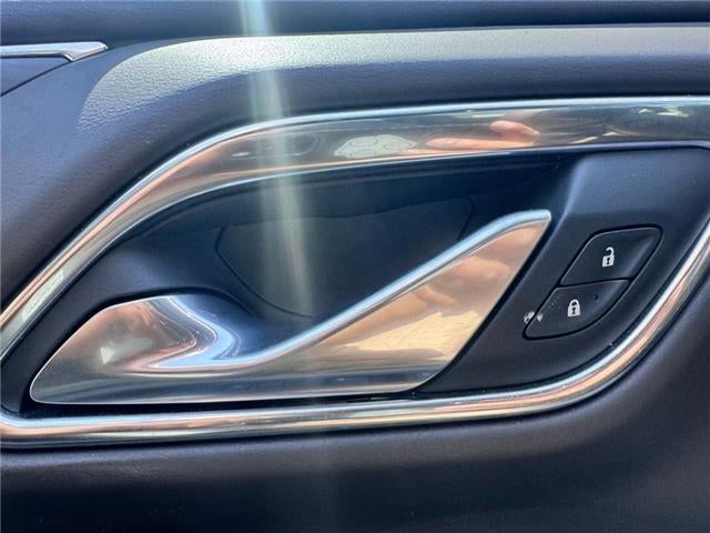 2023 GMC Yukon SLT 4x4