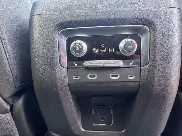 2024 GMC Yukon SLT 4x4