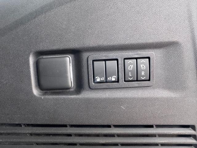 2021 GMC Yukon XL AT4 4x4