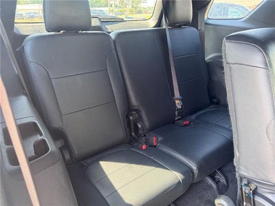 2022 Chevrolet Traverse LS w/1LS Front-Wheel Drive