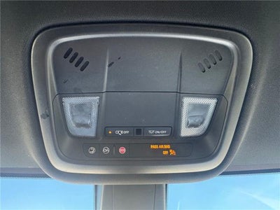 2022 Chevrolet Traverse LS w/1LS Front-Wheel Drive