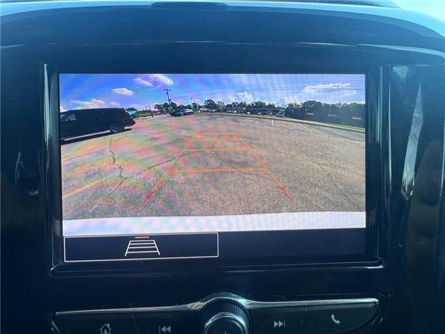 2022 Chevrolet Traverse LS w/1LS Front-Wheel Drive