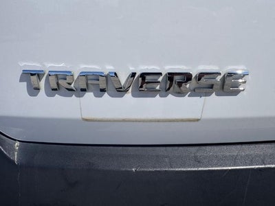 2022 Chevrolet Traverse LS w/1LS Front-Wheel Drive