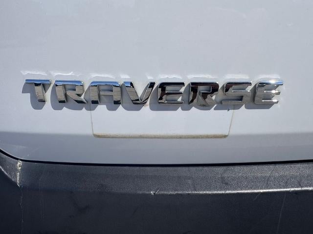 2022 Chevrolet Traverse LS w/1LS Front-Wheel Drive