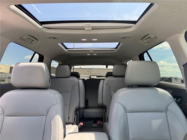 2021 Chevrolet Traverse LT Leather Front-wheel Drive