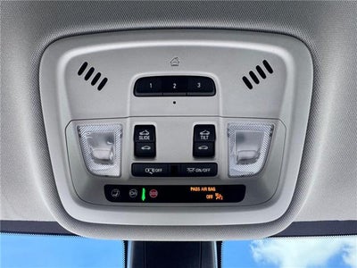 2021 Chevrolet Traverse LT Leather Front-wheel Drive