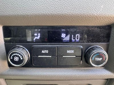 2021 Chevrolet Traverse LT Leather Front-wheel Drive