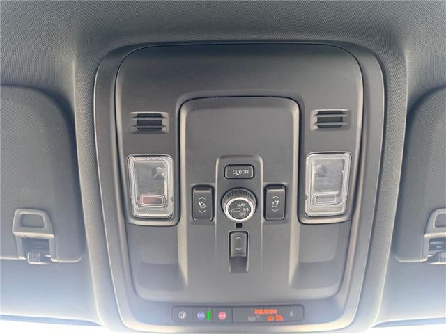 2025 Chevrolet Suburban Premier 4x4