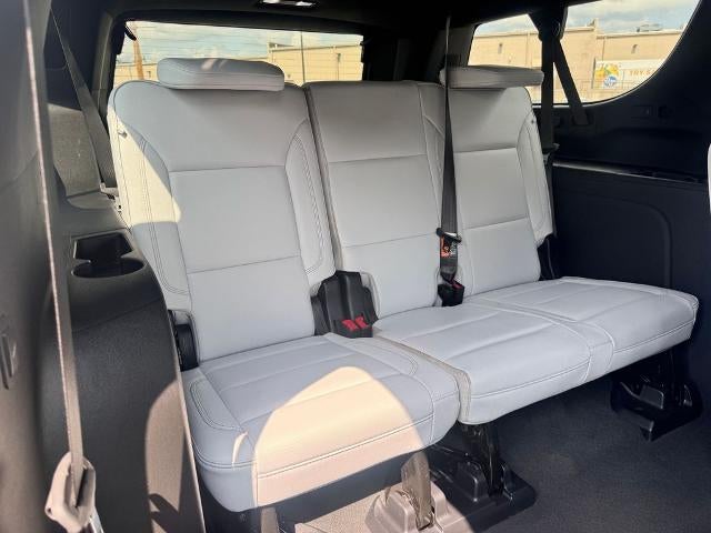 2025 Chevrolet Suburban Premier 4x4