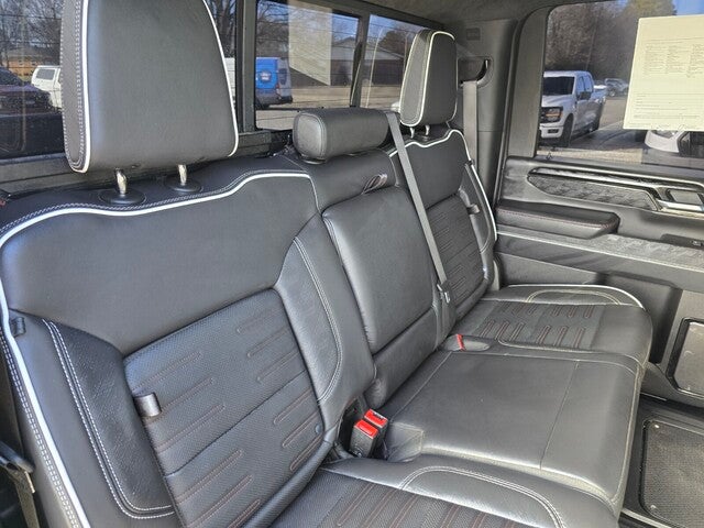 2025 GMC Sierra 2500HD AT4X 4x4 Crew Cab 6.75 ft. box 159 in. WB