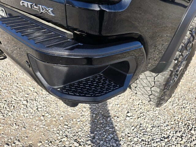 2025 GMC Sierra 2500HD AT4X 4x4 Crew Cab 6.75 ft. box 159 in. WB