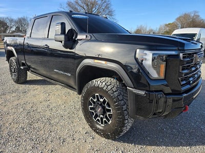 2025 GMC Sierra 2500HD AT4X 4x4 Crew Cab 6.75 ft. box 159 in. WB