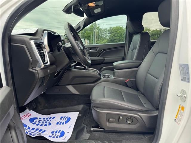 2025 GMC Canyon Elevation 4x4 Crew Cab 5 ft. box 131 in. WB