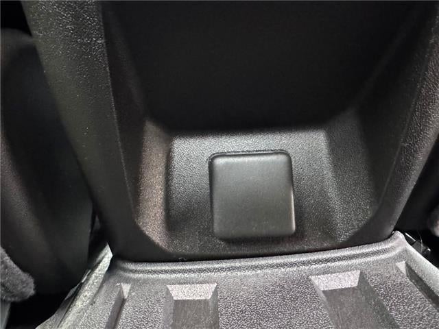 2025 GMC Canyon Elevation 4x4 Crew Cab 5 ft. box 131 in. WB