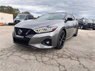 2022 Nissan Maxima SR