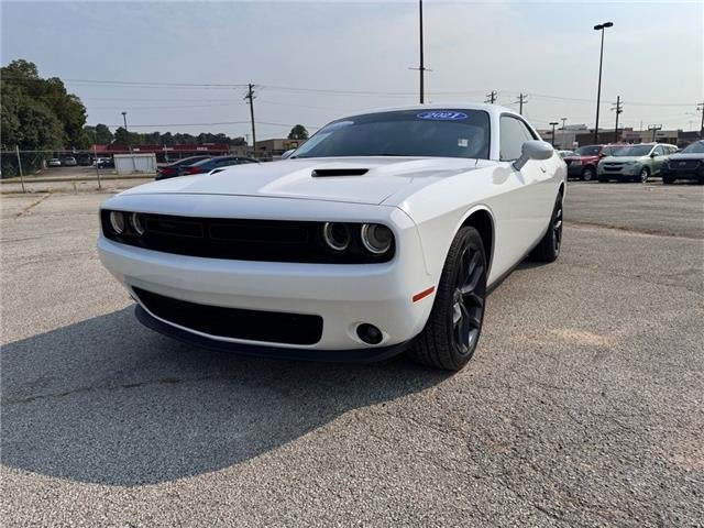 2021 Dodge Challenger SXT Rear-wheel Drive Coupe