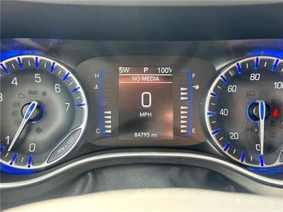 2020 Chrysler Pacifica Touring L Front-wheel Drive Passenger Van