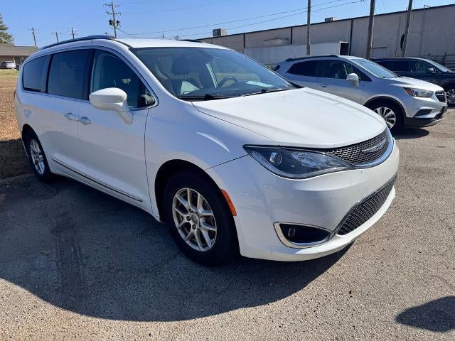2020 Chrysler Pacifica Touring L Front-wheel Drive Passenger Van
