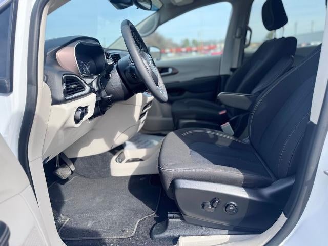 2024 Chrysler Voyager LX Passenger Van