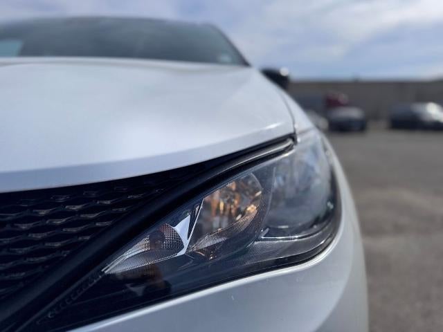 2024 Chrysler Voyager LX Passenger Van