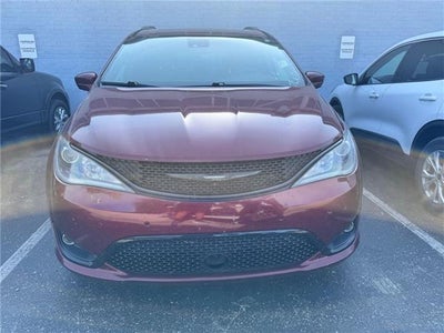 2019 Chrysler Pacifica Touring L Plus Front-wheel Drive Passenger Van